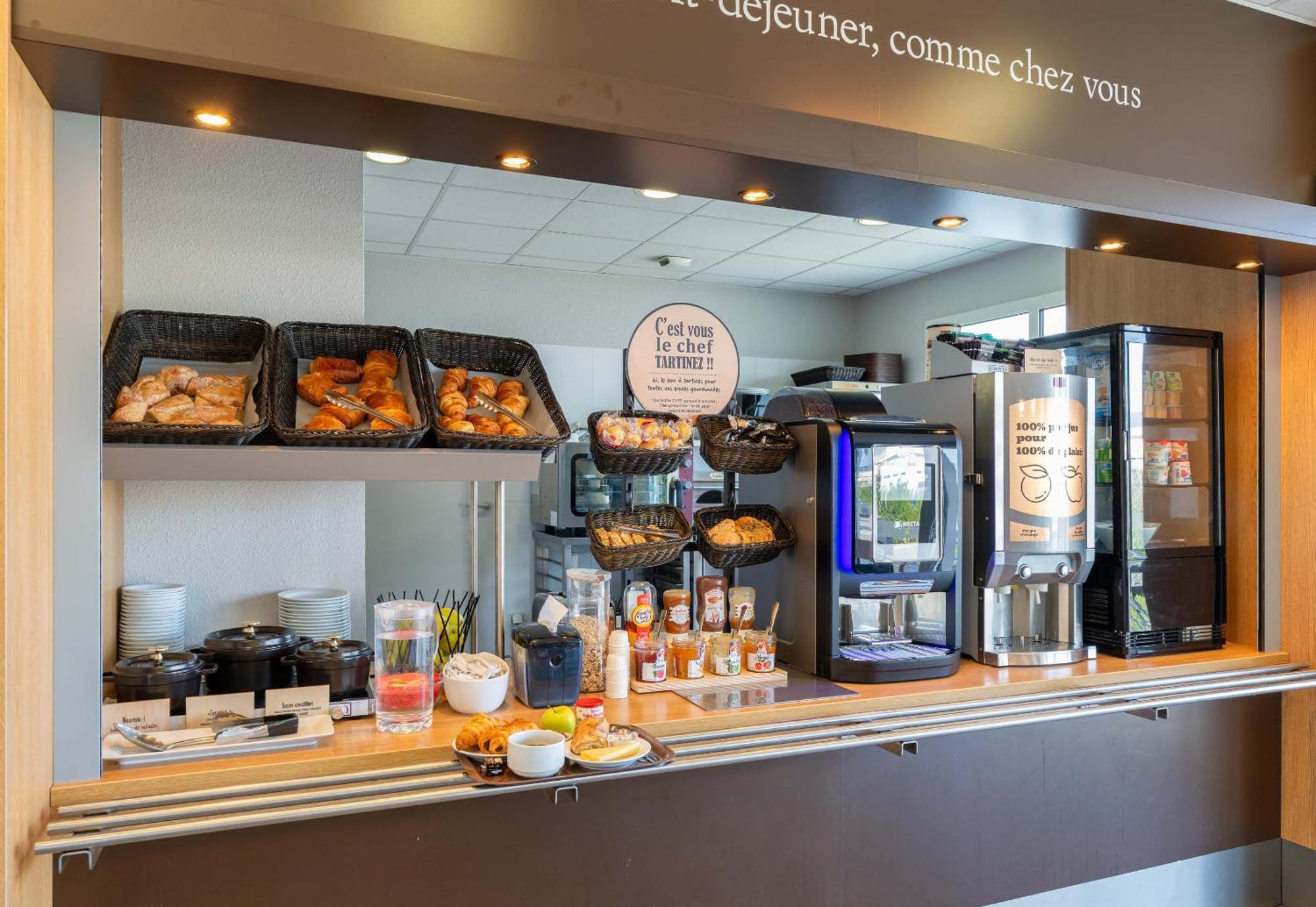 B&B Hotel Lyon Eurexpo Chassieu Dış mekan fotoğraf